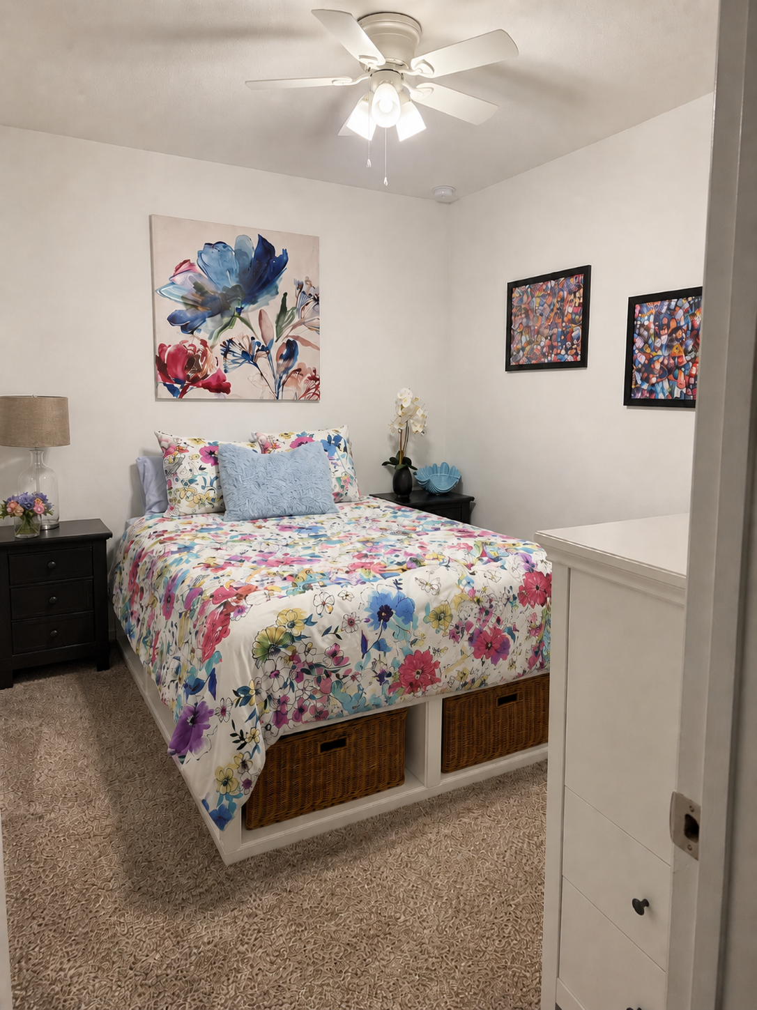 Secondary bedroom